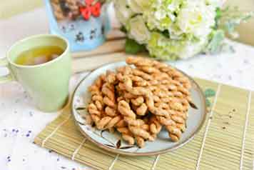 芝麻風味麻花捲